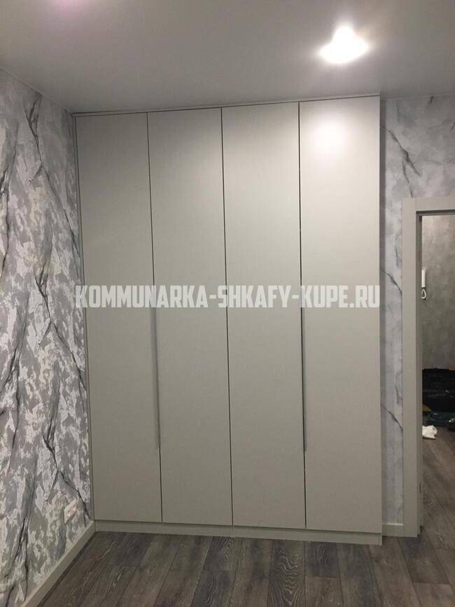 Распашные шкафы Коммунарка