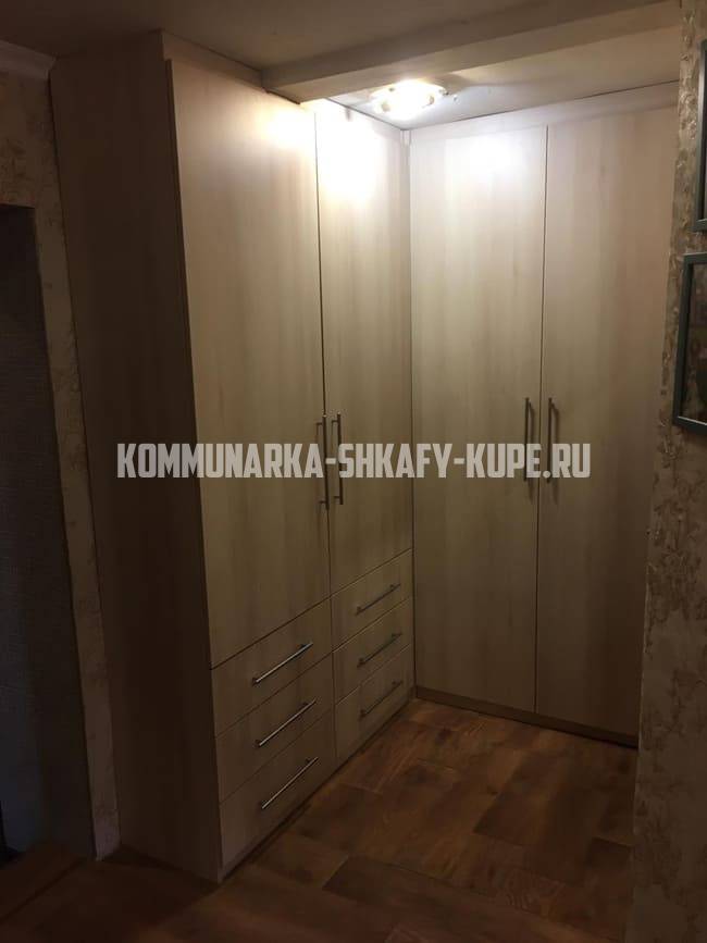 Распашные шкафы Коммунарка
