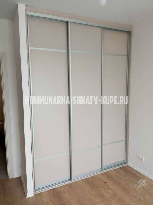 Шкафы в спальню Коммунарка