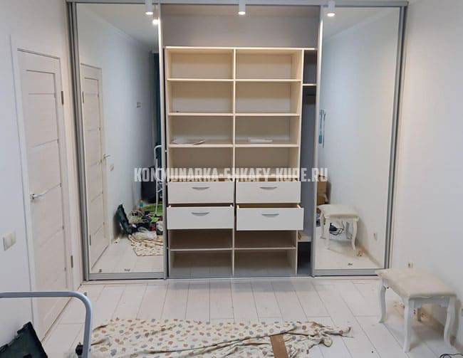 Встроенные шкафы на заказ Коммунарка